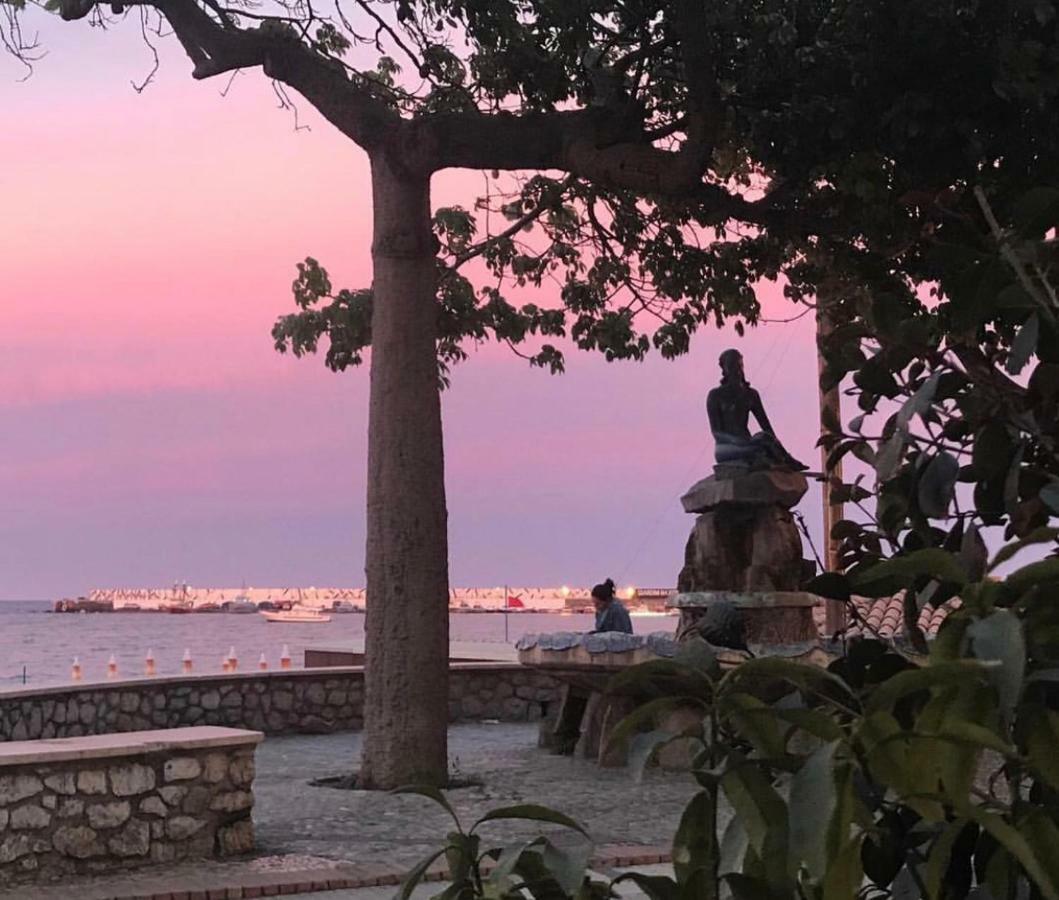 Monovano Di Schiso Giardini Naxos Exterior photo